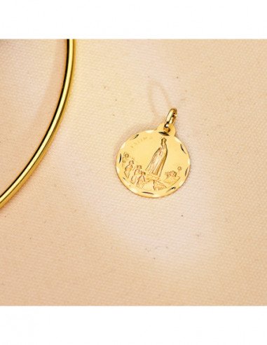 18K MEDALLA VIRGEN DE FATIMA TALLADA...