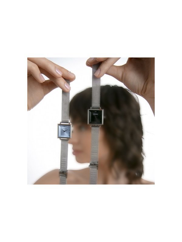 RELOJ MARK MADDOX DE MUJER PLATEADO Y...