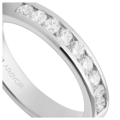 Anillo de compromiso de oro... 2